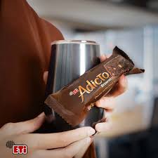 Adicto Browni Hazelnut And Cocoa Square Box